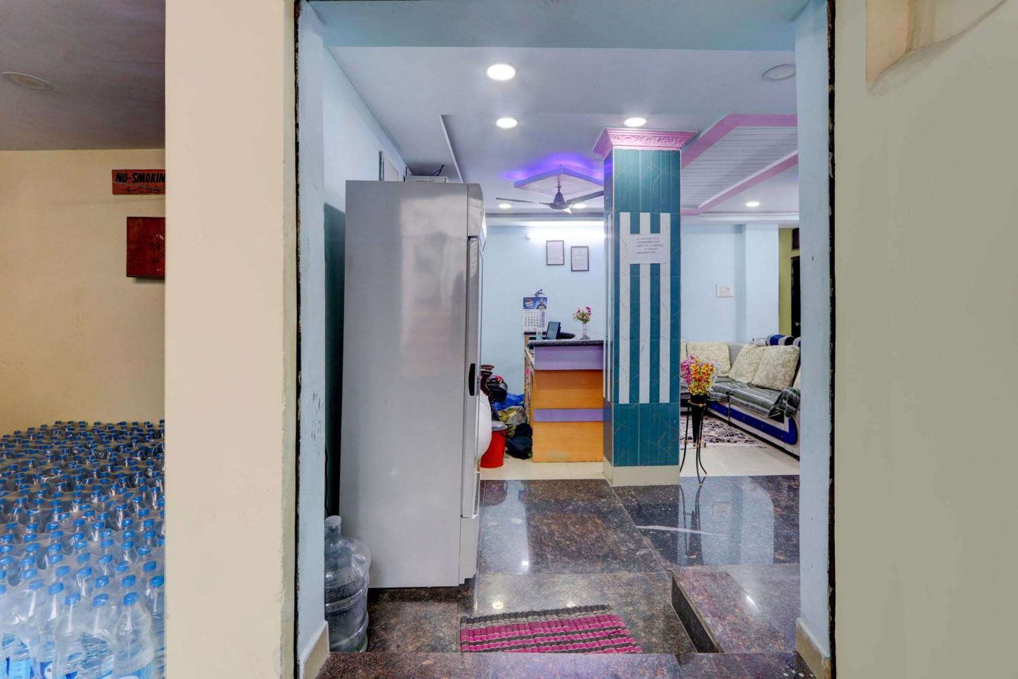 Spot On Al Nizam Guest House Hyderabad Exterior photo